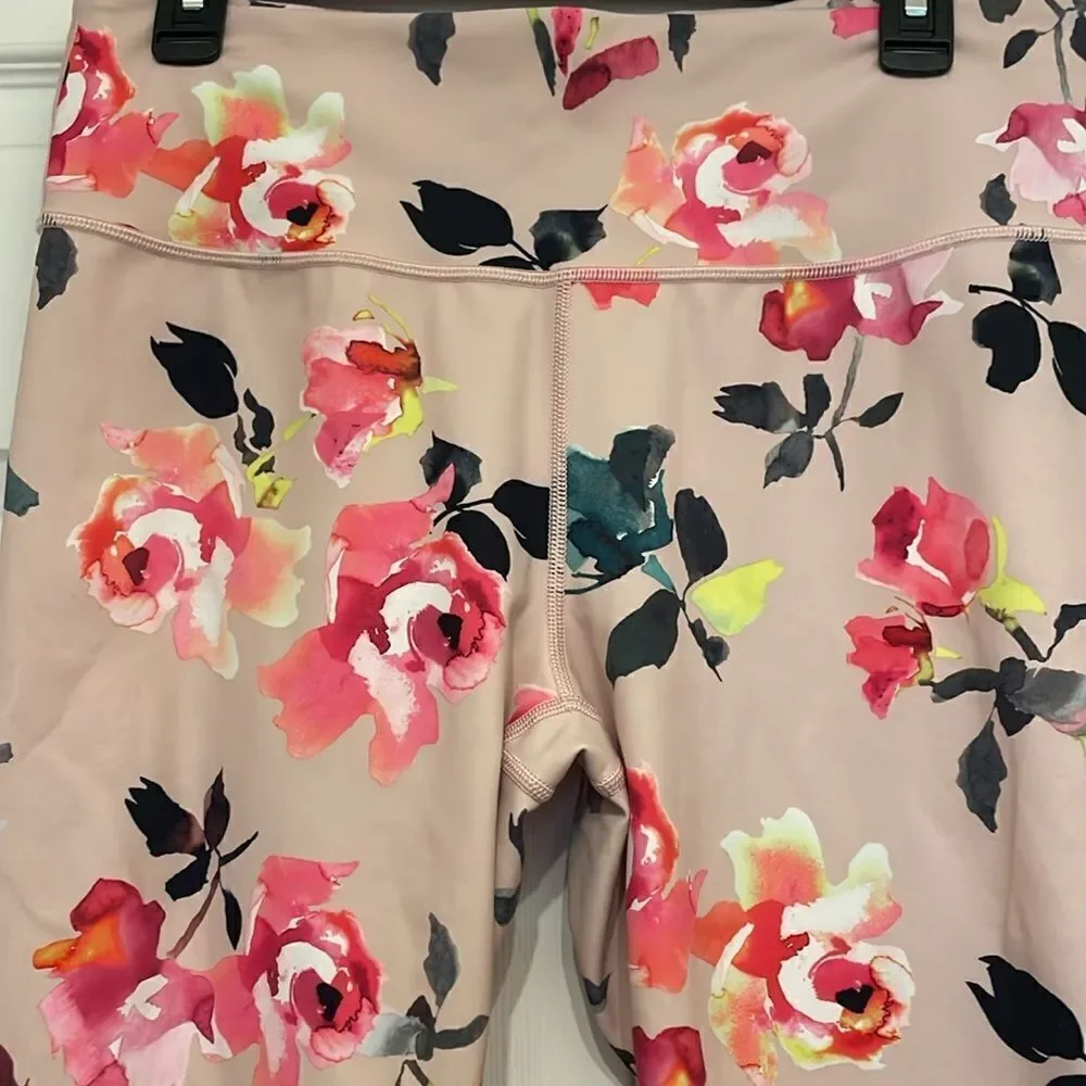 Athleta PAINTED FLOWER ELATION 7/8 TIGHT